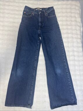 Levi's Premium Ribcage Wide Leg Jeans Size 26x32